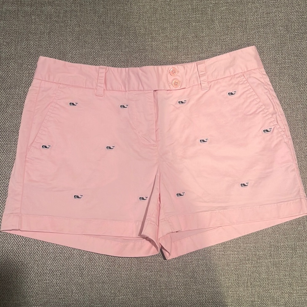 Vineyard Vines shorts